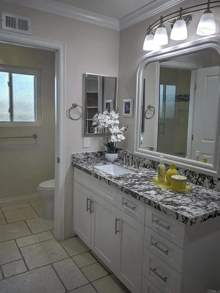 https://cdn.realtyfeed.com/cdn/127/306672085/121db0a2c4bb49166a090f163bee20f2.webp