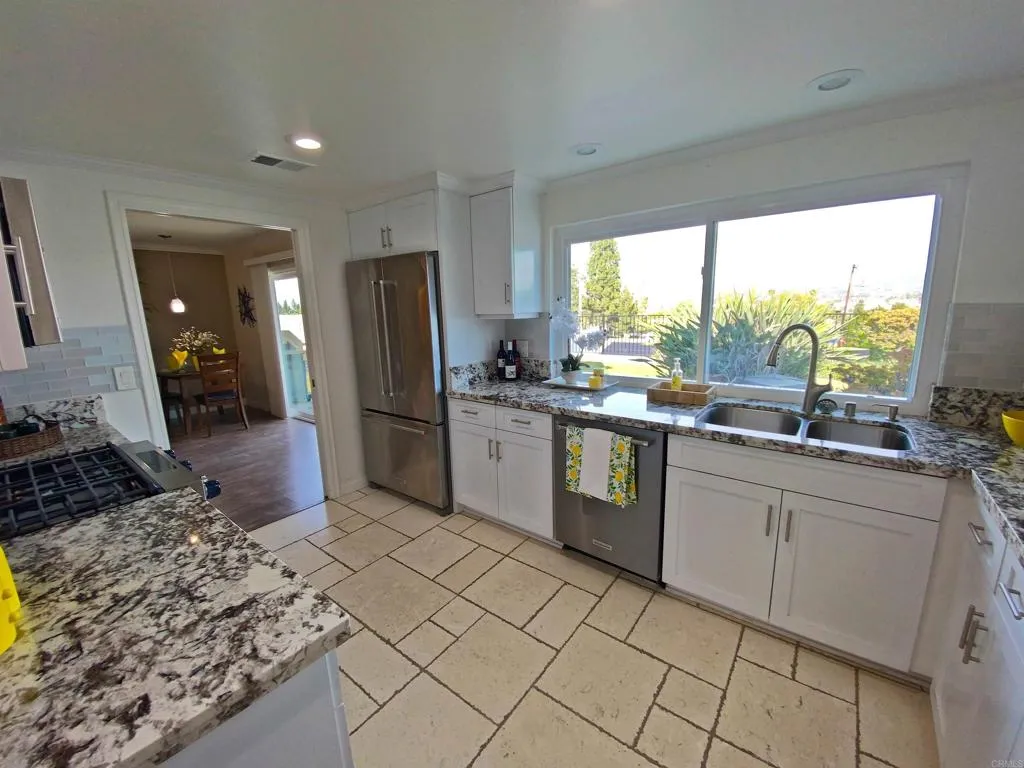 https://cdn.realtyfeed.com/cdn/127/306672085/d6fc73766d8daac3833a59562d28cb2b.webp