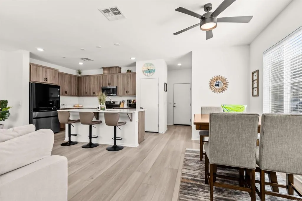 Photo #3: NDP2602697 Listing: Photo #3