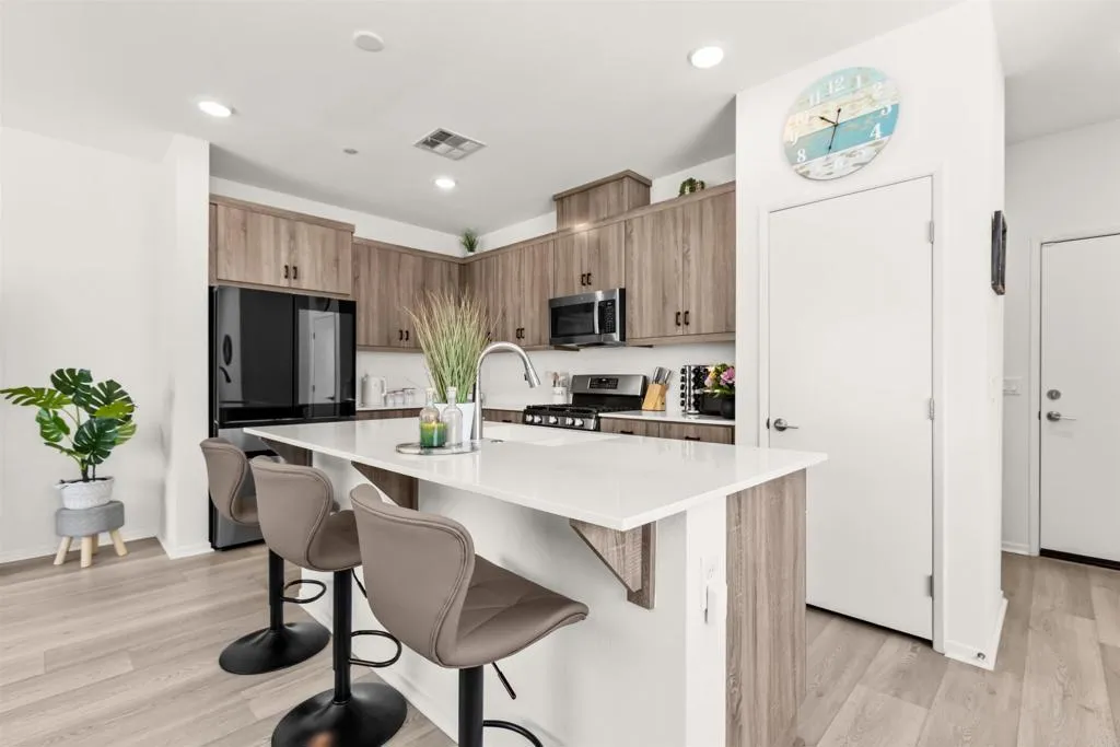 Photo #10: NDP2602697 Listing: Photo #10