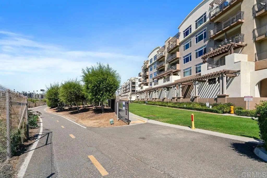 https://cdn.realtyfeed.com/cdn/127/306672179/5b01b95e9d41dcdbf90f735e5a3be83a.webp