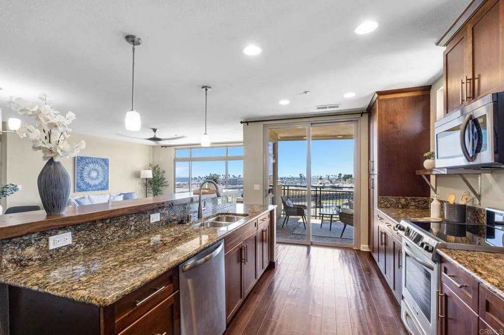 https://cdn.realtyfeed.com/cdn/127/306672179/8623b81f151bf96e06cd0c6aa7f0fd25.webp
