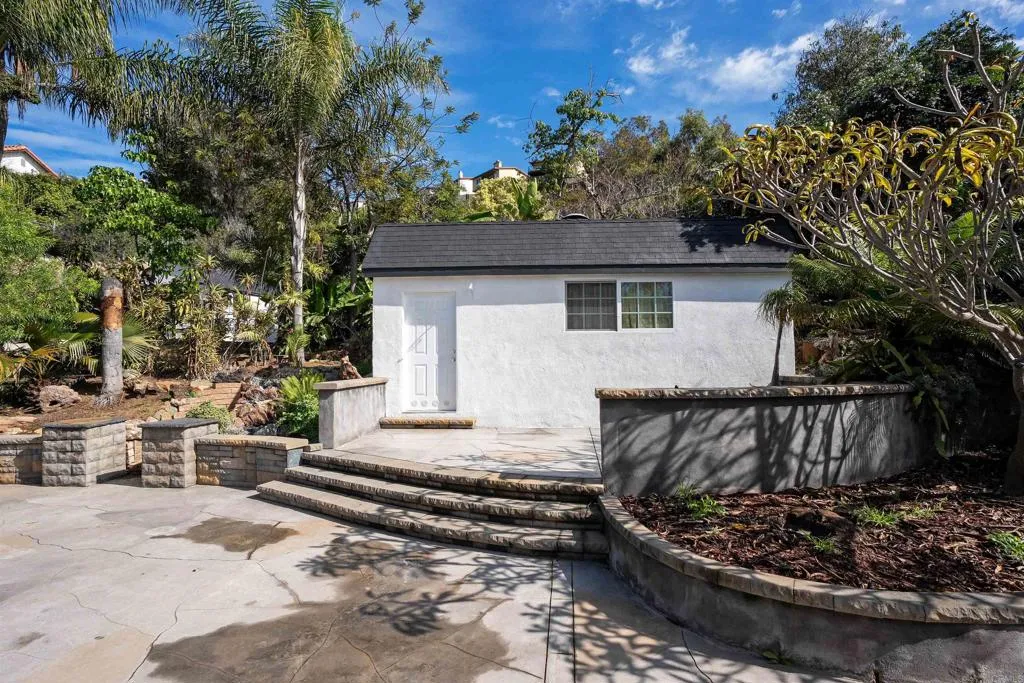 https://cdn.realtyfeed.com/cdn/127/306672189/a770356719f643069ba898c7032f5b7a.webp