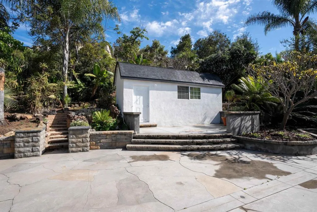 https://cdn.realtyfeed.com/cdn/127/306672189/bd64d0c0b82261da6c84b986de781e2a.webp