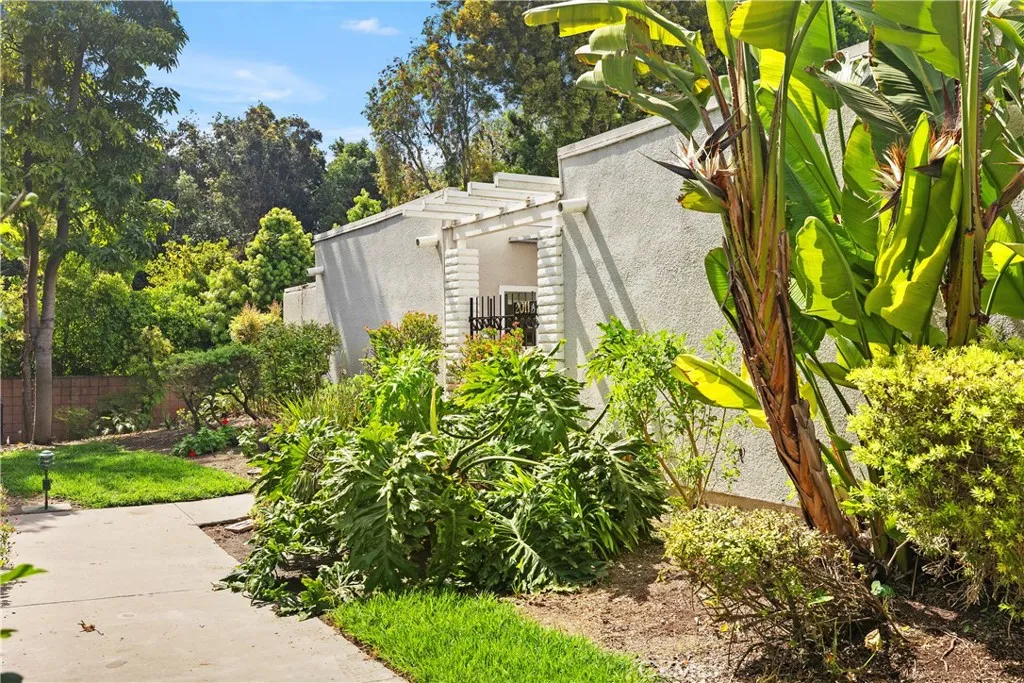 2011 Via Mariposa West Unit A, Laguna Woods, CA 92637 - Photo 2 of 34, Laguna Woods, CA