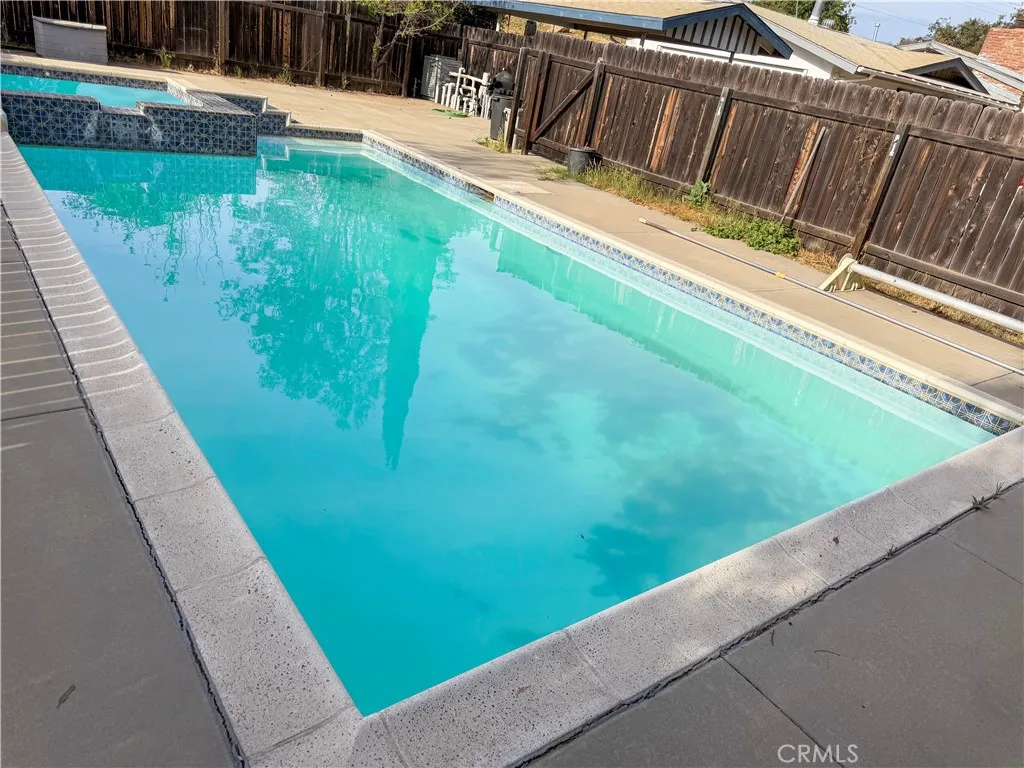https://cdn.realtyfeed.com/cdn/127/306672195/295f4ff5a2f460b47c08f4d36b13d02e.webp