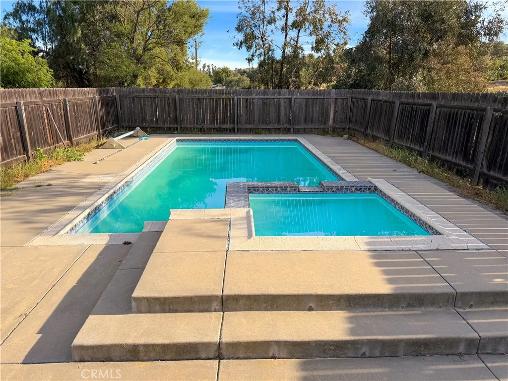 https://cdn.realtyfeed.com/cdn/127/306672195/a4c33e63d27a1940894f67995d0b107a.webp