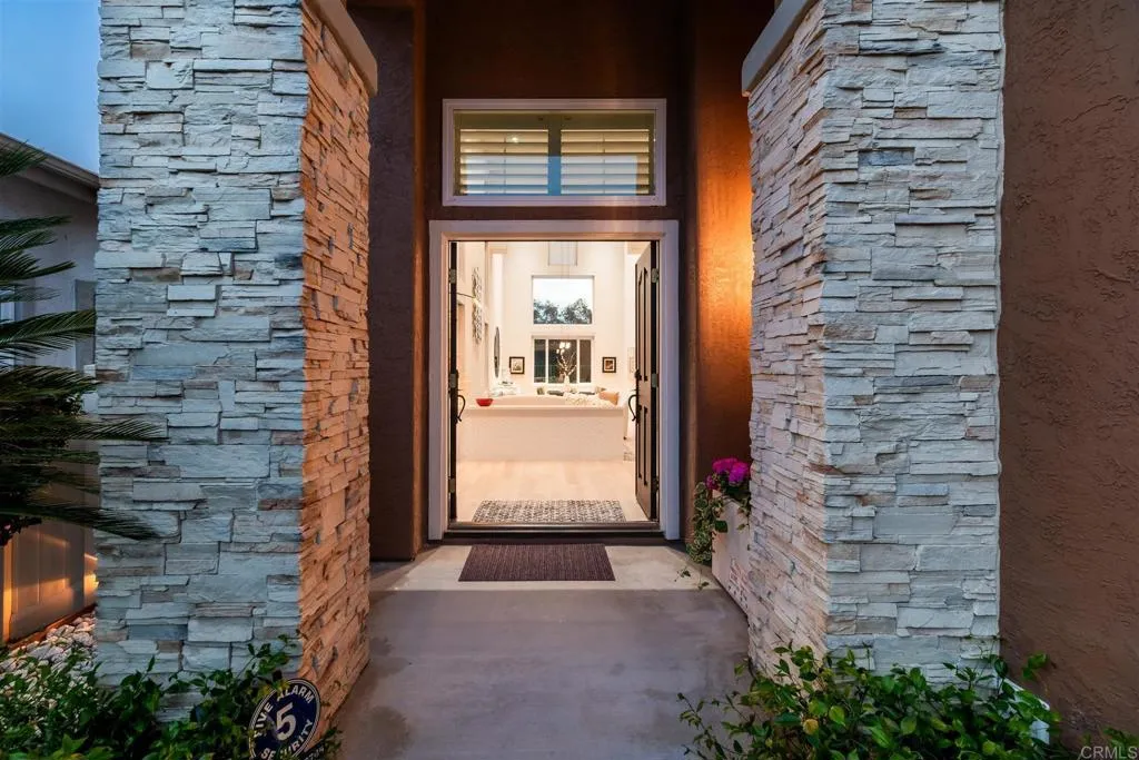 2955 Avenida Valera, Carlsbad, CA, 92009