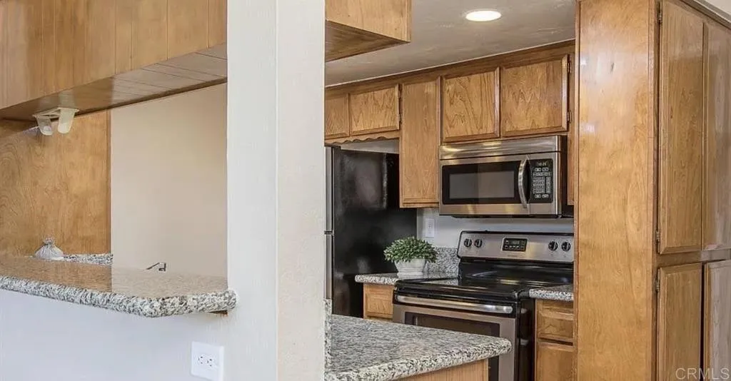 https://cdn.realtyfeed.com/cdn/127/306672259/c8b638e07f4232380f666b52fe221818.webp