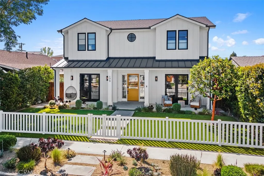 Costa Mesa, CA 92627
