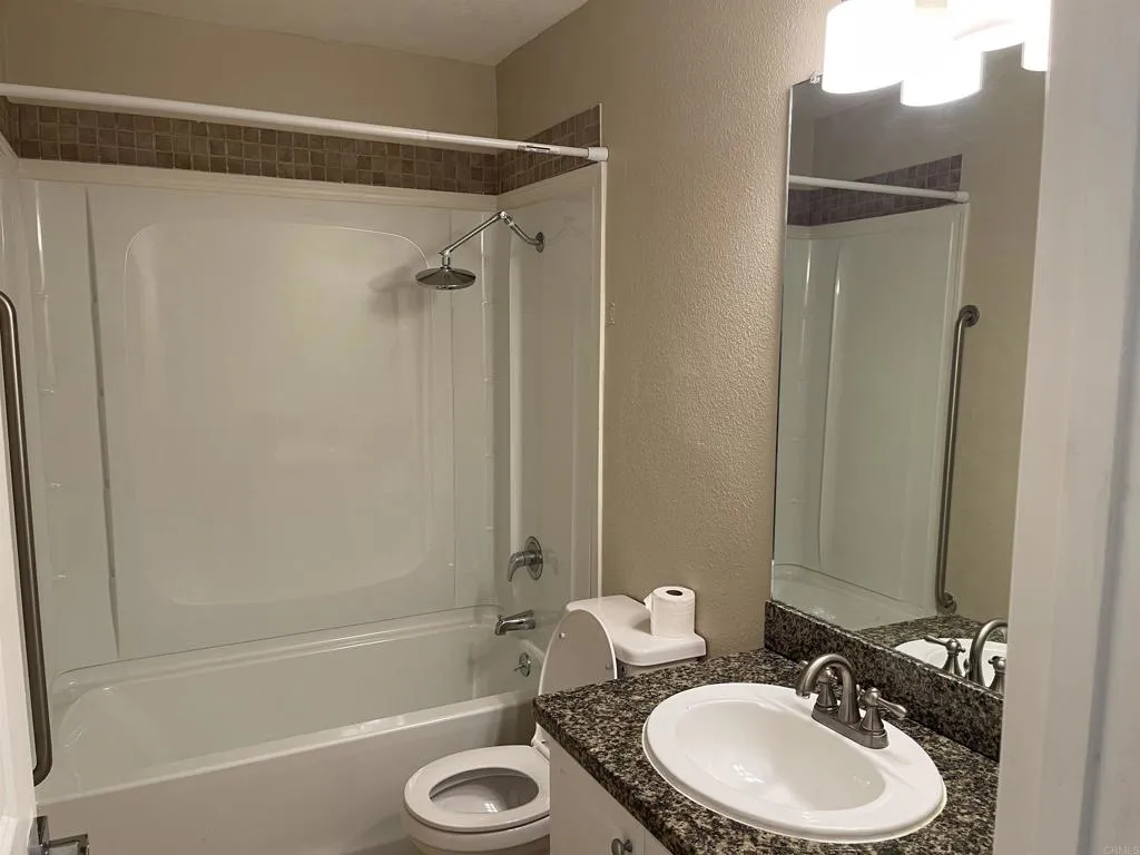 https://cdn.realtyfeed.com/cdn/127/306672337/f0fc1face17d6504a72f6ab05761a159.webp
