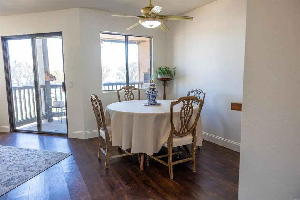 https://cdn.realtyfeed.com/cdn/127/306672343/0dba7008002b7b956e88f195e9f98601.webp