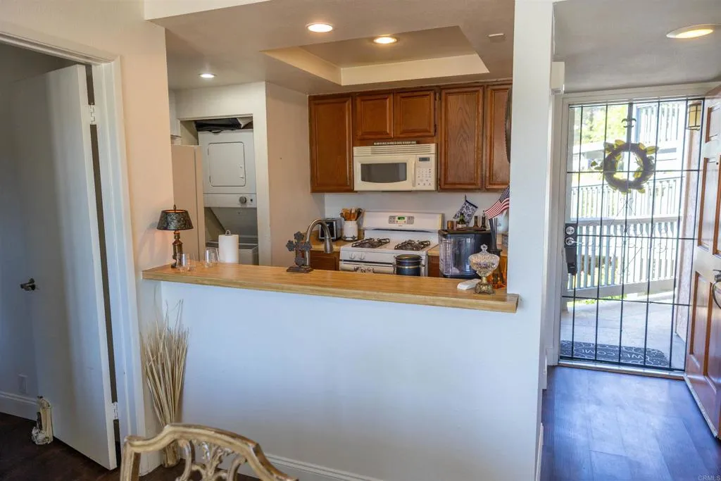 https://cdn.realtyfeed.com/cdn/127/306672343/42108f6b5823994902370a739906b72f.webp