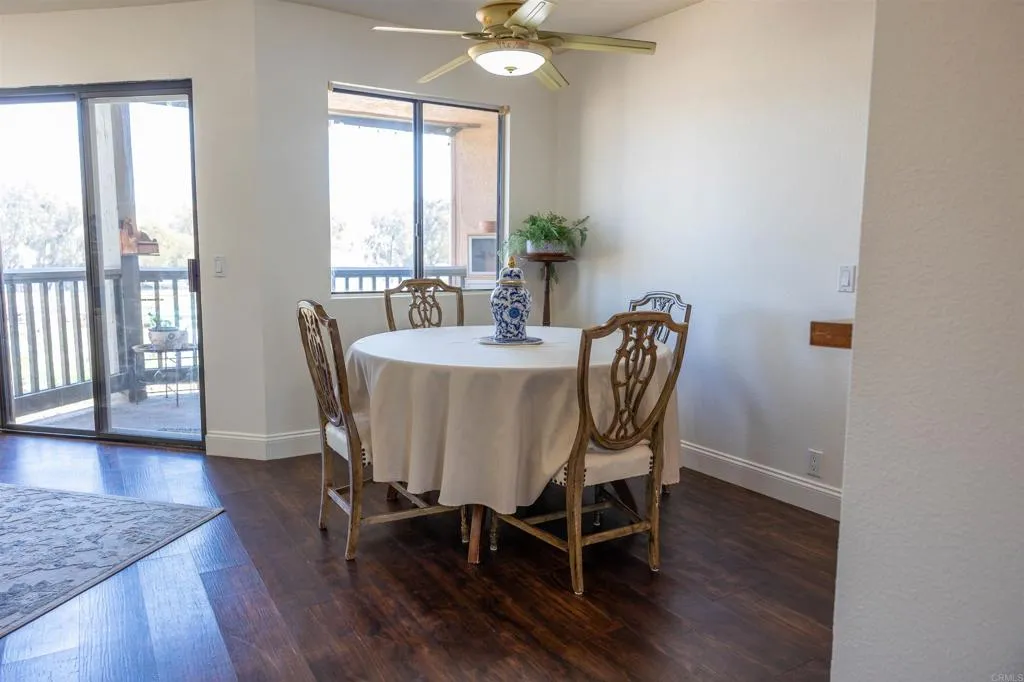 https://cdn.realtyfeed.com/cdn/127/306672343/792283ed601cc9307eabf810409877c6.webp