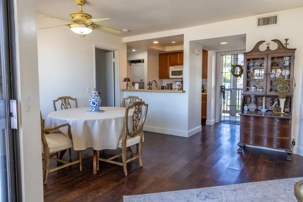 https://cdn.realtyfeed.com/cdn/127/306672343/82141c35aa447c5a6922a0cb5ea817a3.webp