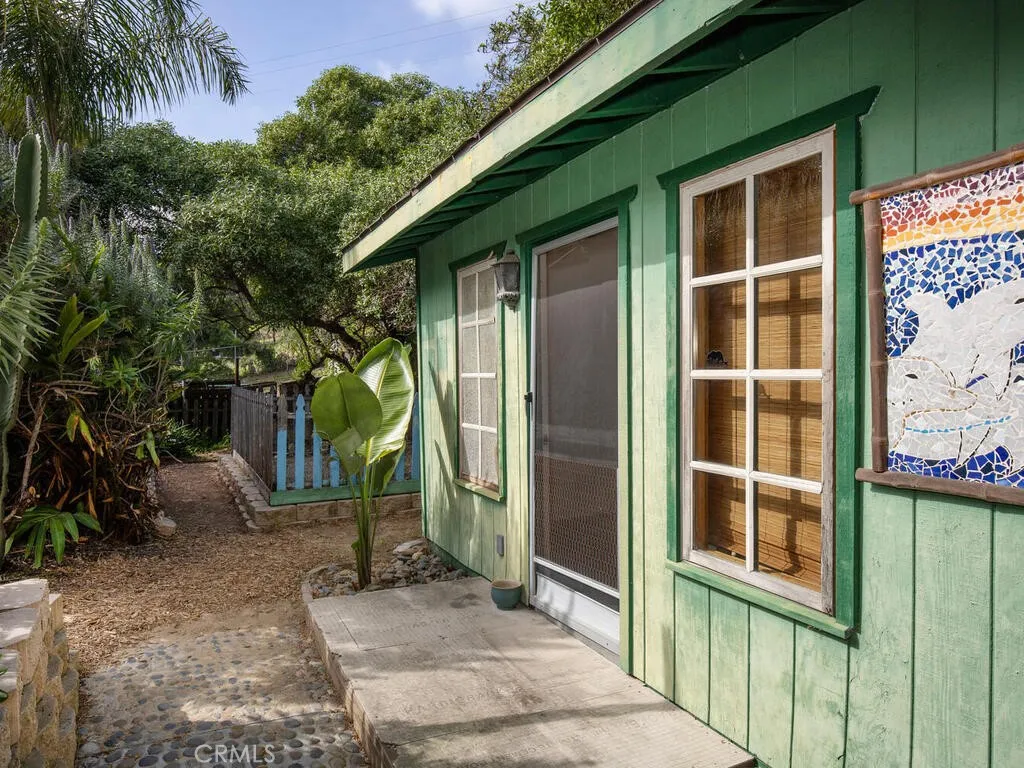 https://cdn.realtyfeed.com/cdn/127/306672451/aa7fd5128b64c8b65f712892ff6f50b7.webp