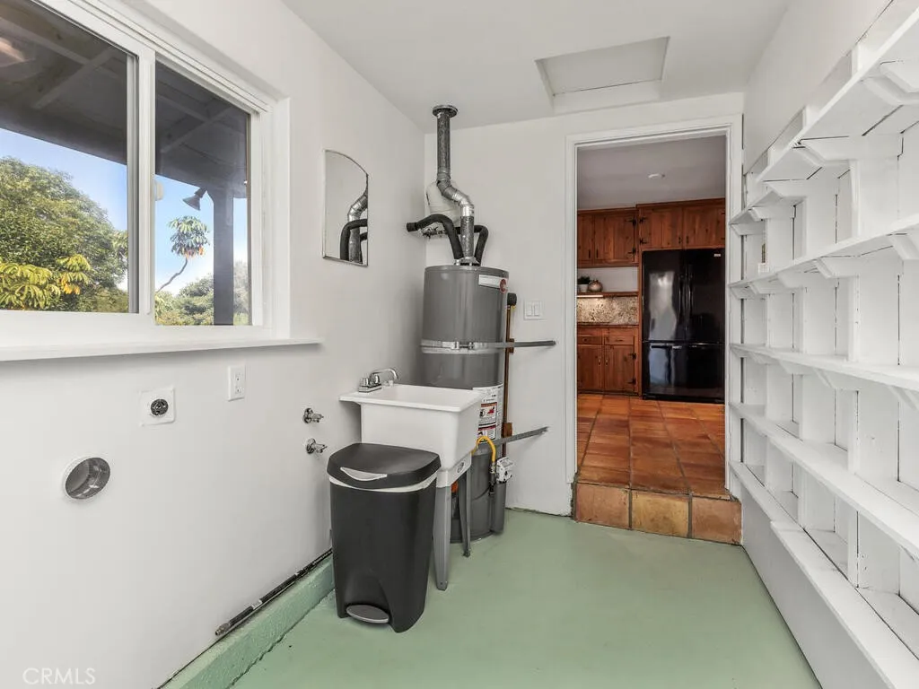 https://cdn.realtyfeed.com/cdn/127/306672451/cb8c41c81d27c3aea22e87e2b5d85dd7.webp