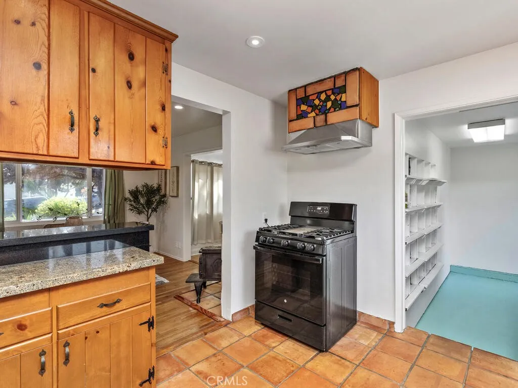 https://cdn.realtyfeed.com/cdn/127/306672451/f656b3fee0355b93ffd00abae9a33bc7.webp