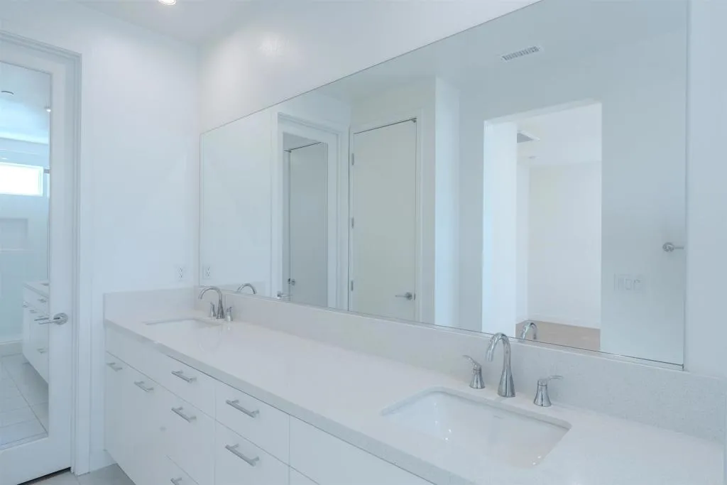 Photo #17: PTP2602182 Listing: Photo #17