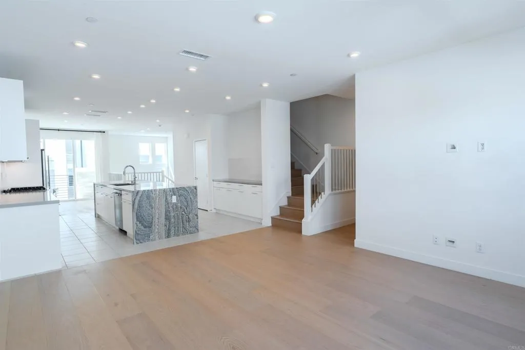 Photo #7: PTP2602182 Listing: Photo #7