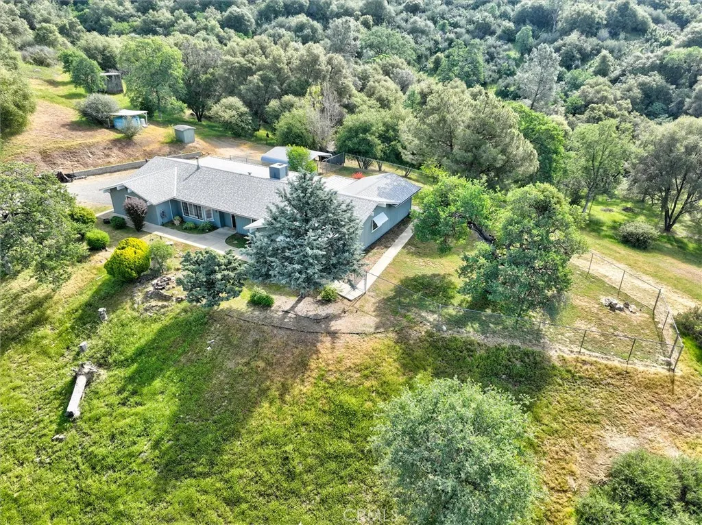 Mariposa, CA 95338