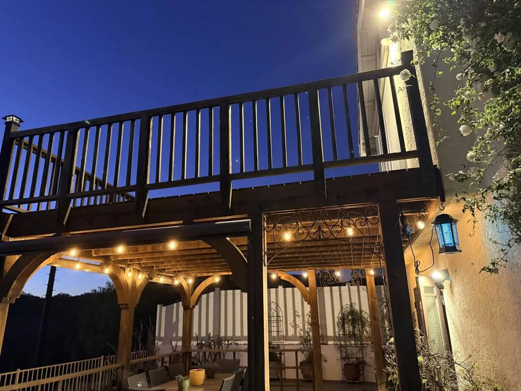 https://cdn.realtyfeed.com/cdn/127/306672577/353ab18cf56cbf53e57797cdfd2691b8.webp