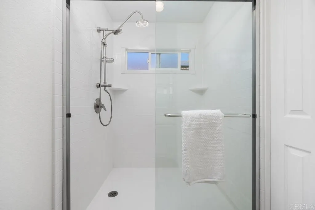 https://cdn.realtyfeed.com/cdn/127/306672577/7bbb9c7e0b778ea7e531f419a544b2a3.webp
