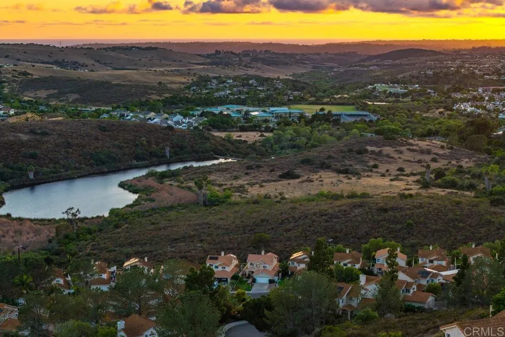 https://cdn.realtyfeed.com/cdn/127/306672577/924eaa200adc9bab905b8ae079855999.webp