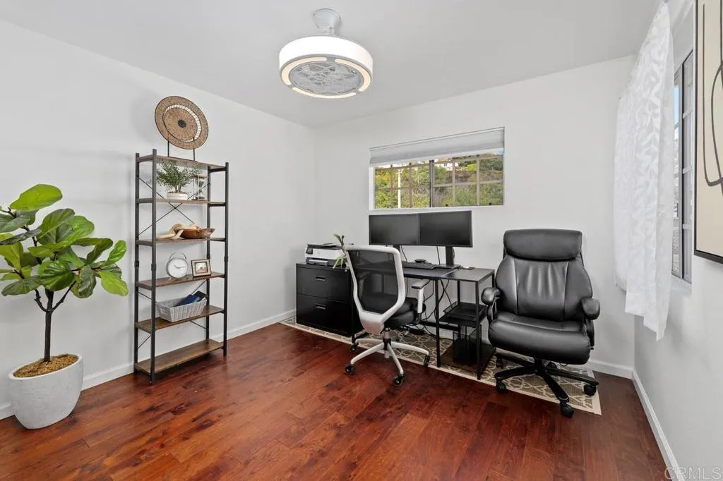https://cdn.realtyfeed.com/cdn/127/306672577/b28c23edd7e1444b028cea89ca70bbf4.webp
