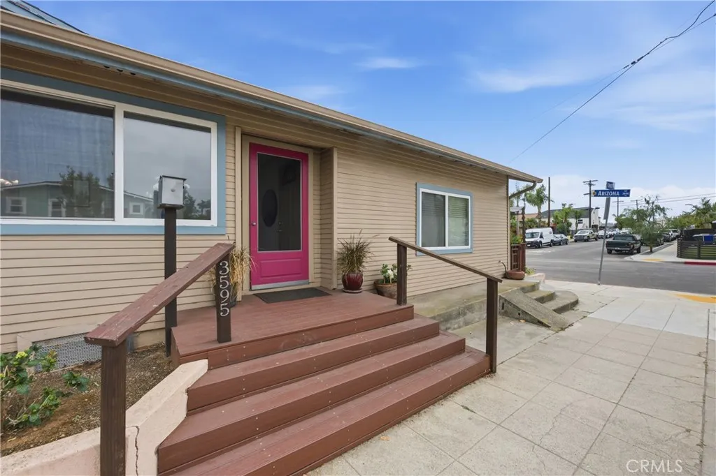 https://cdn.realtyfeed.com/cdn/127/306672600/cf6c8cdae4a6eebacd48586de3f57fec.webp