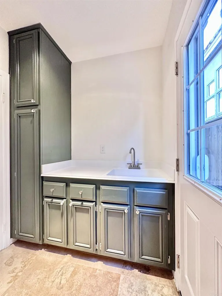 https://cdn.realtyfeed.com/cdn/127/306672605/1b93952cb7678b10e3d4416b7c778338.webp