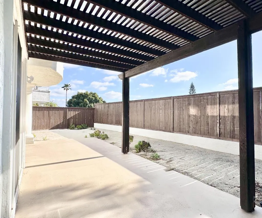 https://cdn.realtyfeed.com/cdn/127/306672605/5f5868b1090444ffa625a334de1bdd78.webp