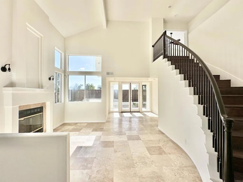 https://cdn.realtyfeed.com/cdn/127/306672605/c1001dc6fd85c472d6aa3f496302413d.webp