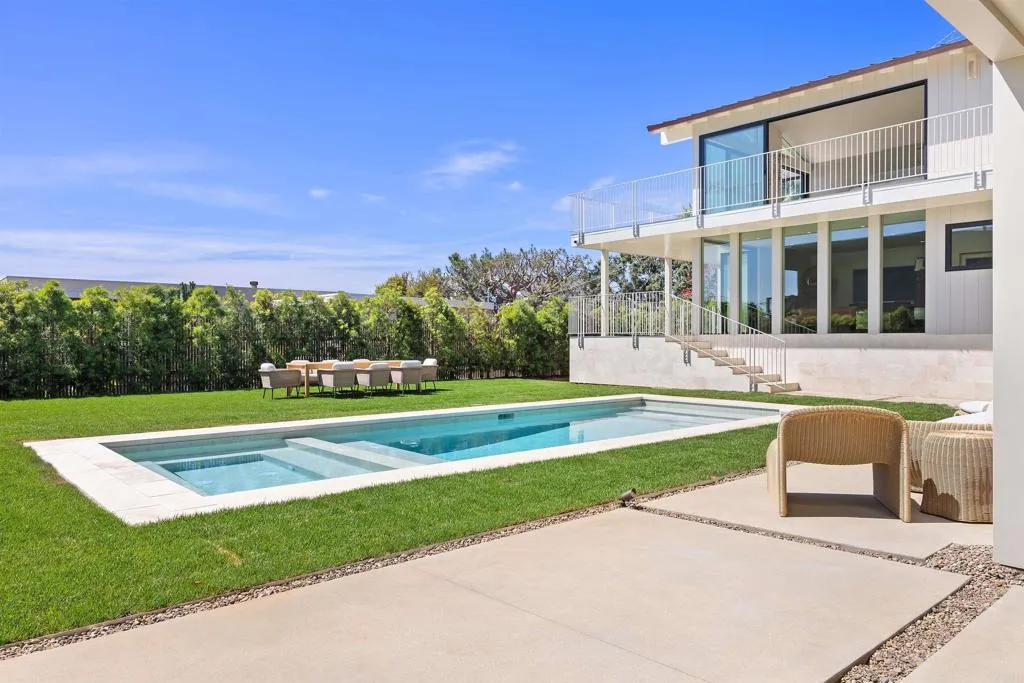 https://cdn.realtyfeed.com/cdn/127/306672633/bd3093d98f6244bd71f1b54d1fed8710.webp