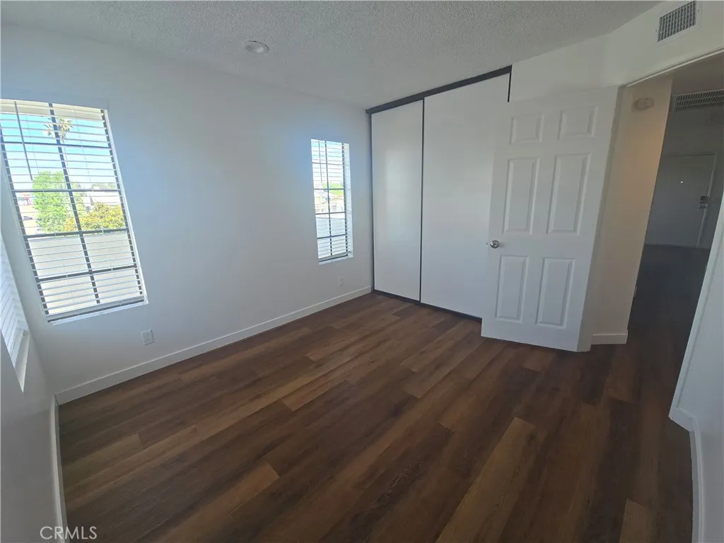 https://cdn.realtyfeed.com/cdn/127/306672639/1f7a2dd82a2f0d2e3b47cd8112a888d8.webp