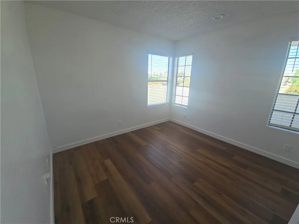 https://cdn.realtyfeed.com/cdn/127/306672639/39e546c45283a99e973d4d9750a6ef86.webp