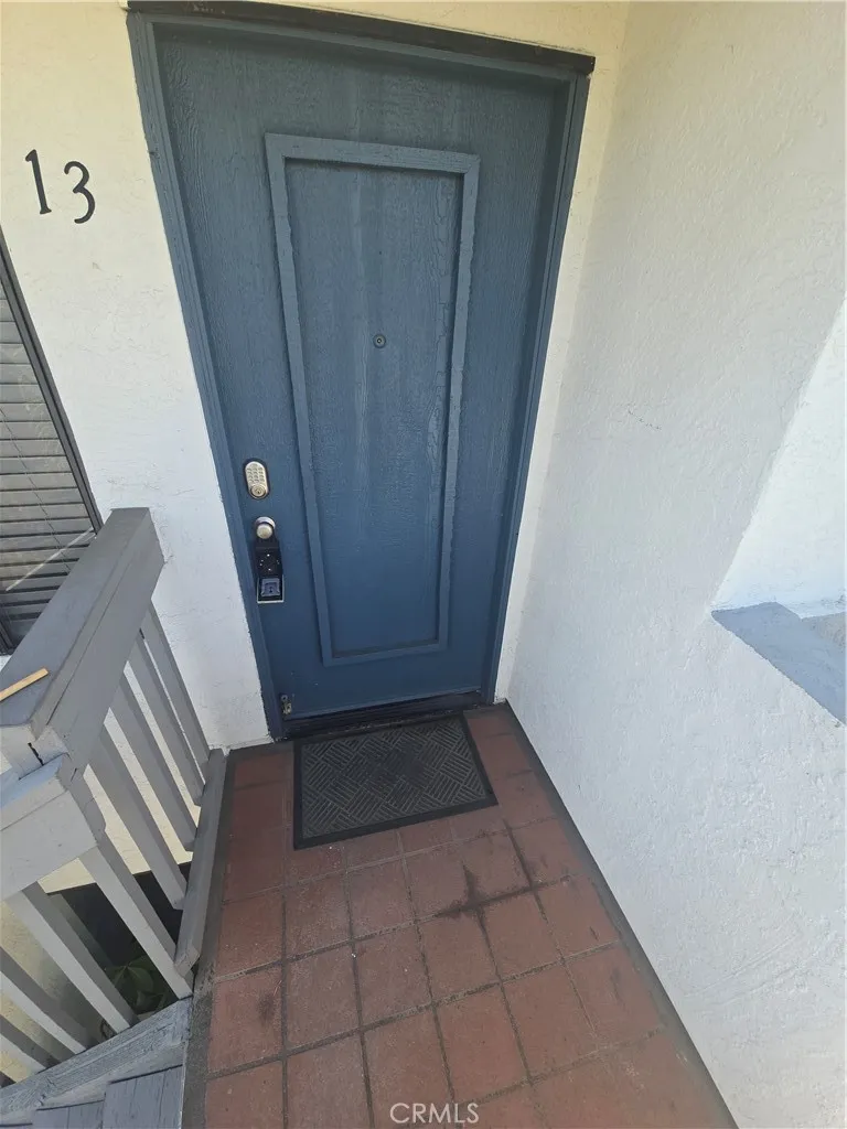https://cdn.realtyfeed.com/cdn/127/306672639/dbf4769eee0f2447ba209130961e0c2e.webp