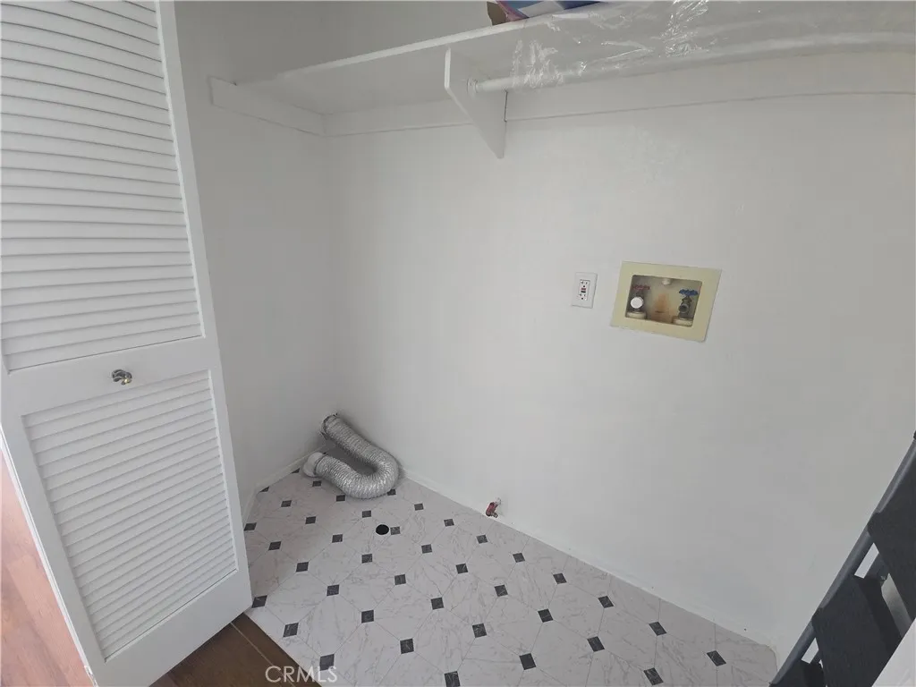 https://cdn.realtyfeed.com/cdn/127/306672639/e2295094401c36382746b7ca786daba8.webp