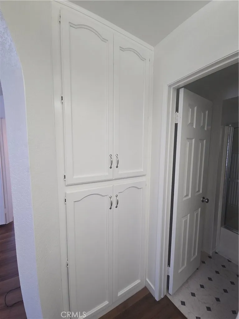 https://cdn.realtyfeed.com/cdn/127/306672639/e886427c6a6d19fbea064a2b9e52179e.webp