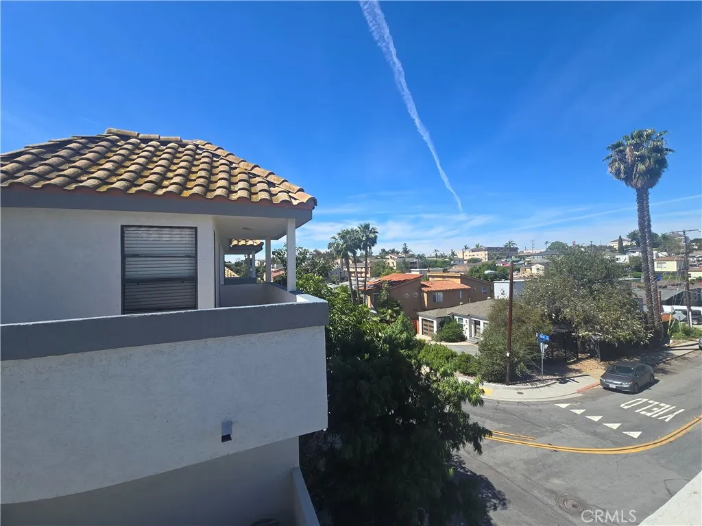 https://cdn.realtyfeed.com/cdn/127/306672639/f7838a094501838cece2a7479b0a5d11.webp