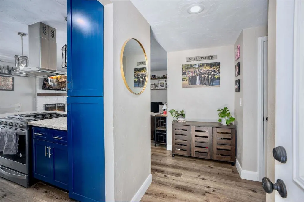 https://cdn.realtyfeed.com/cdn/127/306672722/21ed852860b3df054bb35690ce42c672.webp