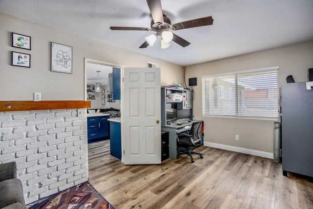 https://cdn.realtyfeed.com/cdn/127/306672722/8b08c0bea69e163cda6ed0c2b74fd7bd.webp