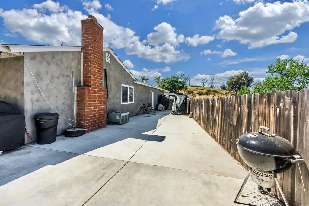 https://cdn.realtyfeed.com/cdn/127/306672722/dc727835791cef0fc756a8d15e6c3ed9.webp