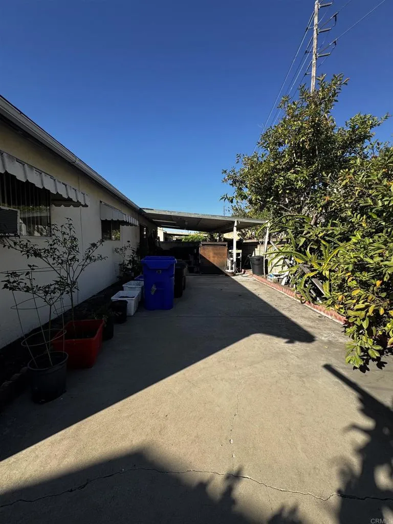 https://cdn.realtyfeed.com/cdn/127/306672735/d4b444e53d54d1e07425a5d3430f2460.webp