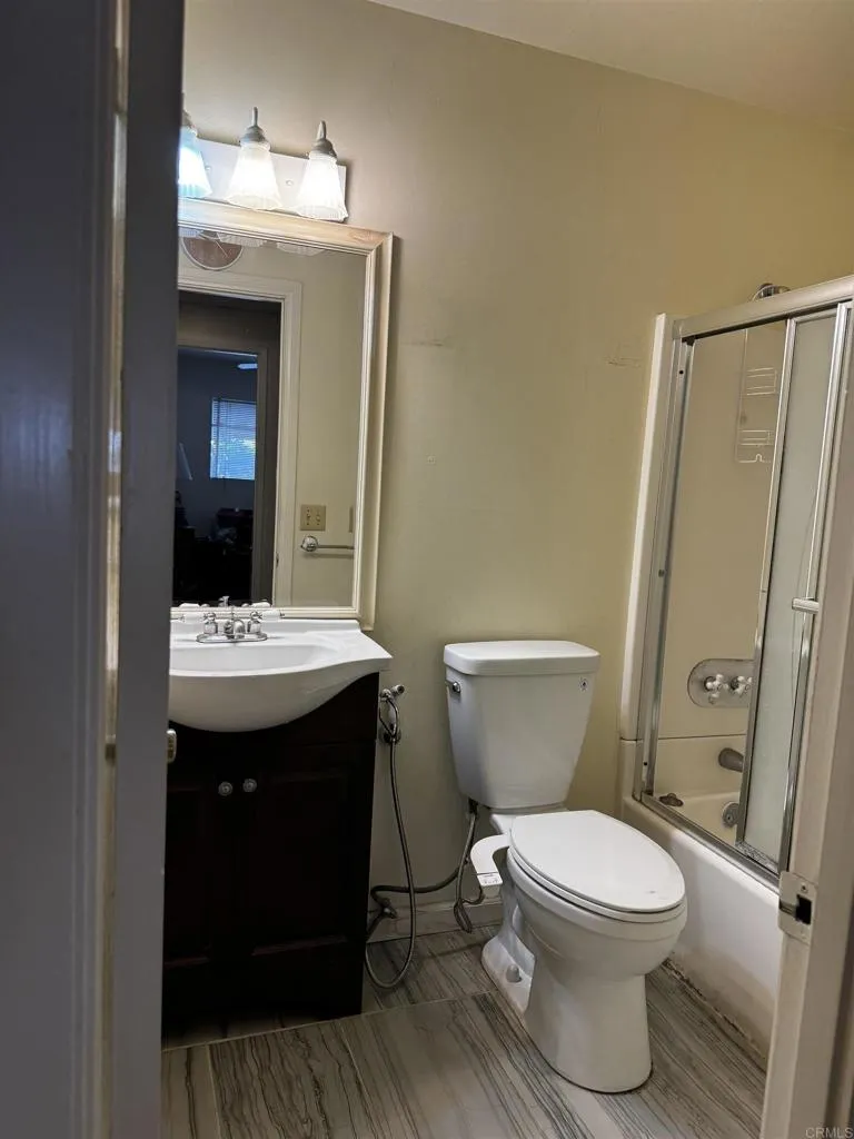 https://cdn.realtyfeed.com/cdn/127/306672735/e0280e68a365460b02c922c4364a8241.webp