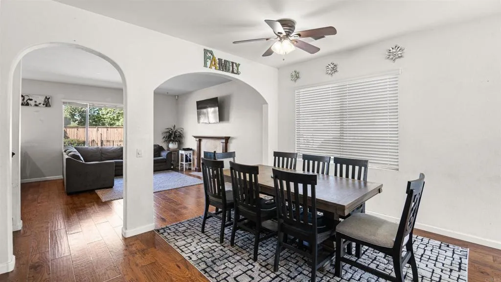 https://cdn.realtyfeed.com/cdn/127/306672757/e3b9df60ab31acdee9ee358c5a0b1788.webp