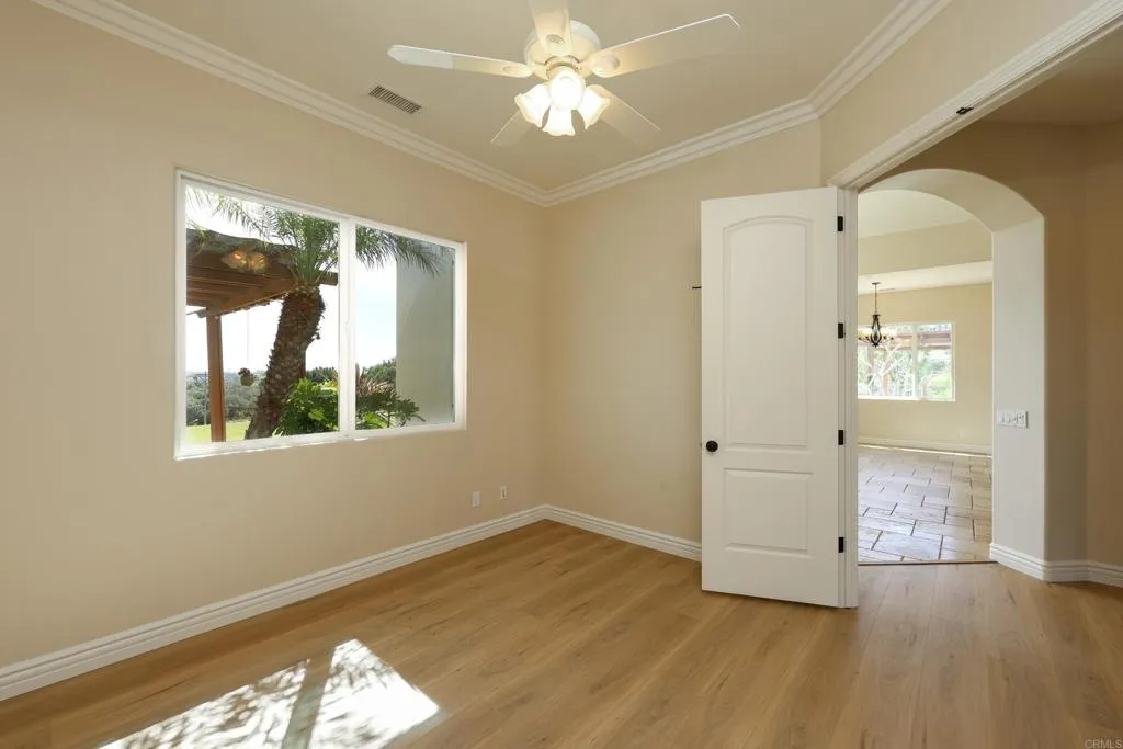 https://cdn.realtyfeed.com/cdn/127/306672801/29be1056755cfdc422b88d58c57ead3c.webp