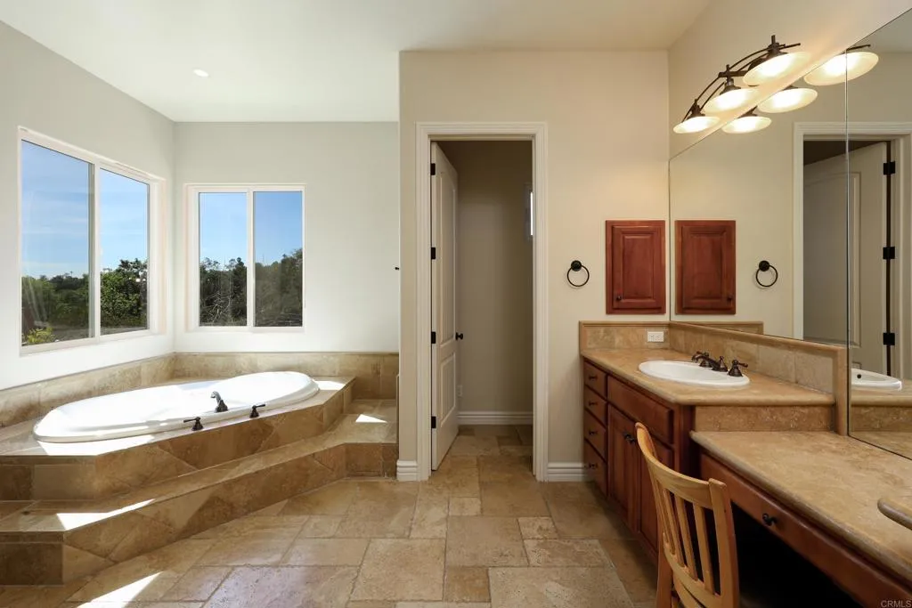 https://cdn.realtyfeed.com/cdn/127/306672801/3b74b0e95599869d55d1c7185d397b92.webp