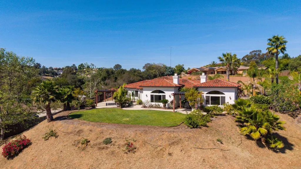 https://cdn.realtyfeed.com/cdn/127/306672801/9fce9836b38515fcbca1a59c72ed6e1b.webp