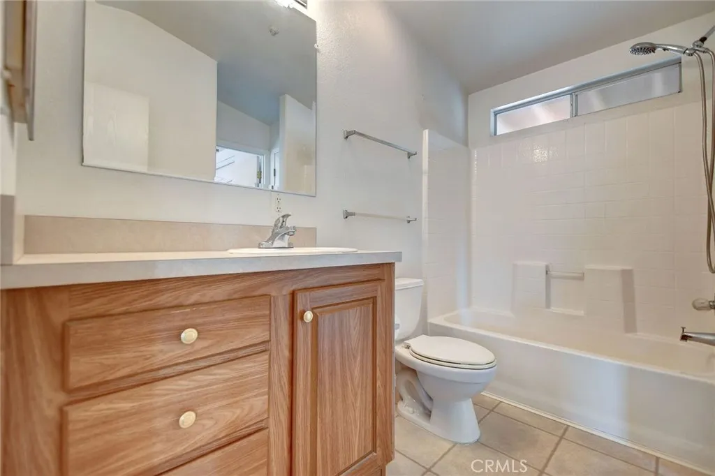 https://cdn.realtyfeed.com/cdn/127/306672805/272cf91d45d751edf86e28bbd5d19f87.webp